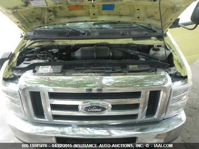 2008 Ford Cutaway Van E450 Super Duty white van gasoline 1FD4E45S08DB29506 photo #3