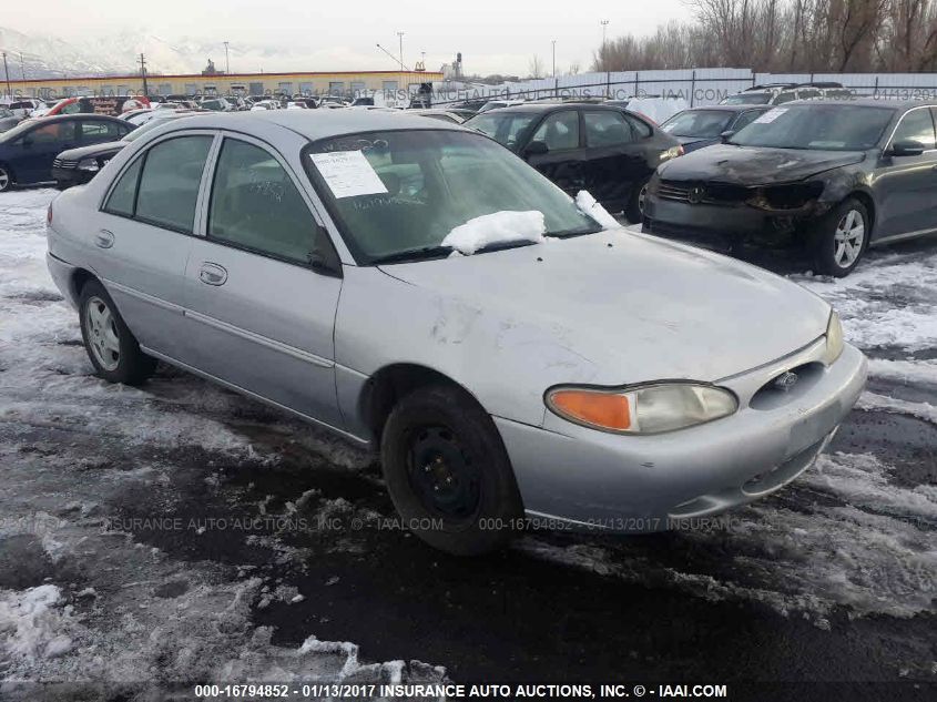 2000 Ford Escort