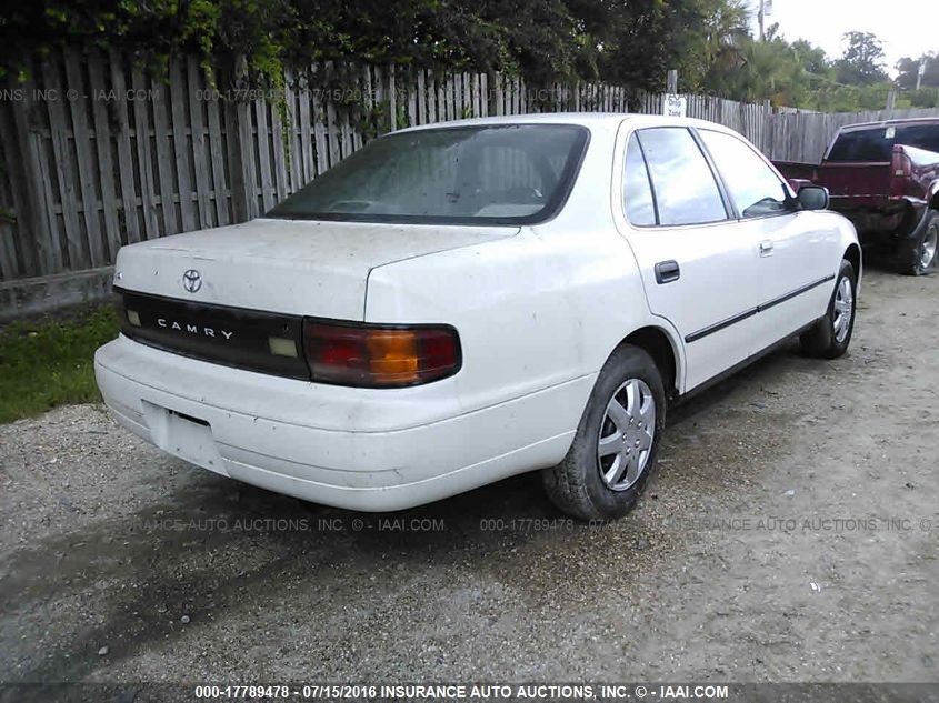 1992 Toyota Camry Dlx VIN: 4T1SK11E4NU034313 Lot: 40704166