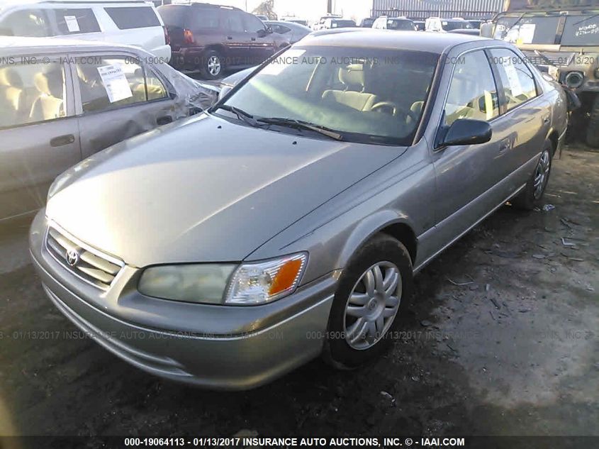 2001 Toyota Camry Le VIN: JT2BG28K310553323 Lot: 19064113