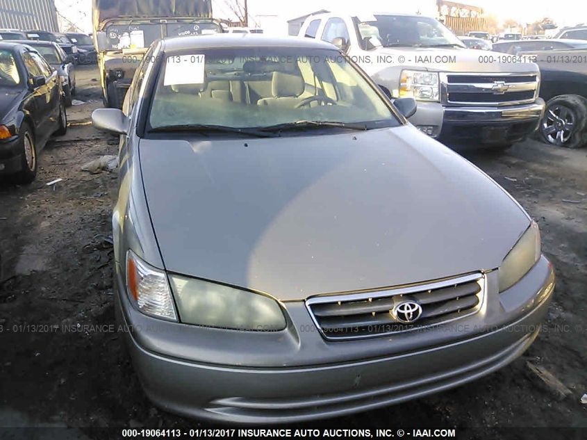 JT2BG28K310553323 2001 Toyota Camry Le