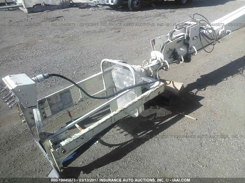 1995 International 4000 4900 VIN: 1HTSDAAL6SH228085 Lot: 19445873