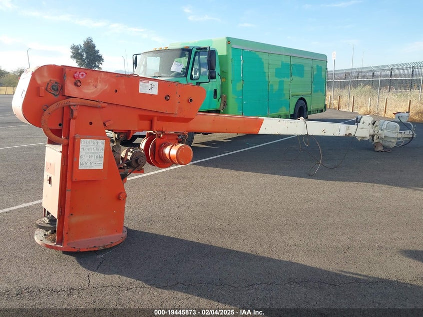 1995 International 4000 4900 VIN: 1HTSDAAL6SH228085 Lot: 19445873