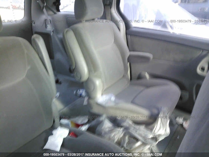 2004 Toyota Sienna Le VIN: 5TDZA23C84S102218 Lot: 19503479