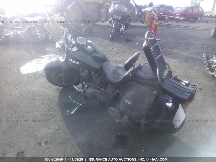 2005 HARLEY-DAVIDSON SOFTAIL MOTO 2