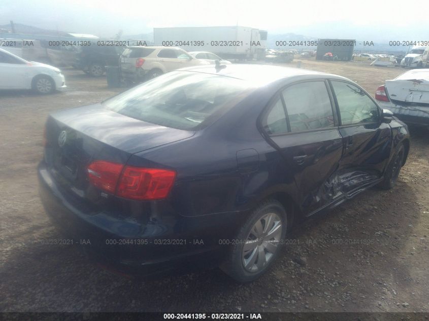 3VWD17AJ7EM300909 2014 Volkswagen Jetta Sedan Se