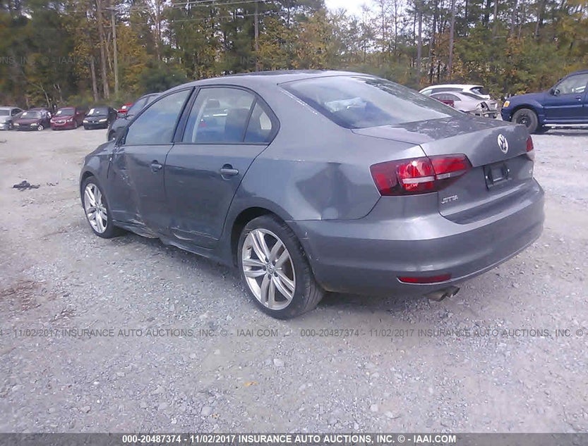 3VW267AJXGM255735