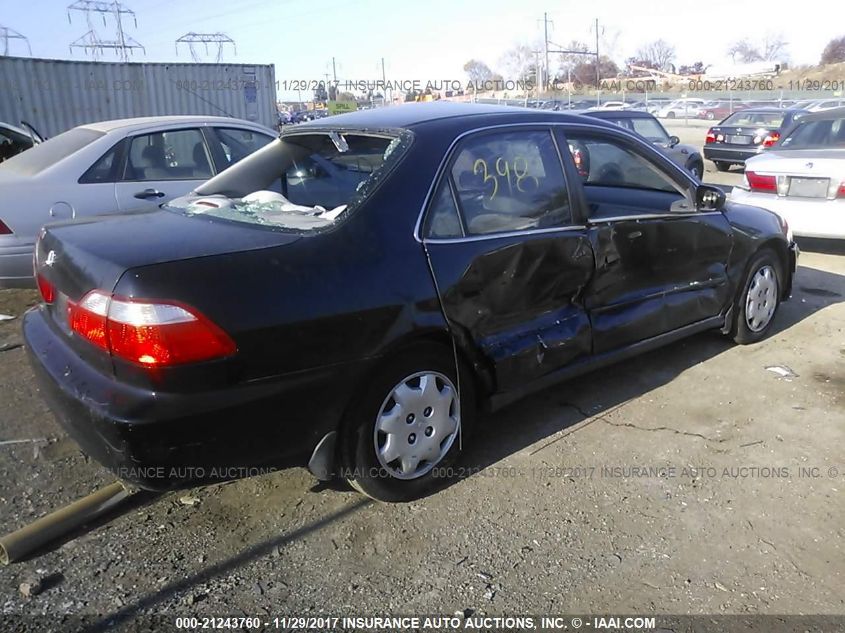 1998 Honda Accord Lx VIN: 1HGCG564XWA260863 Lot: 21243760