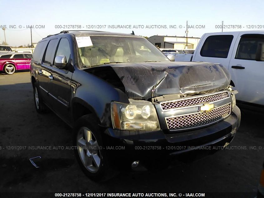 2007 Chevrolet Suburban 1500 Ltz VIN: 1GNFC160X7J273747 Lot: 21278758