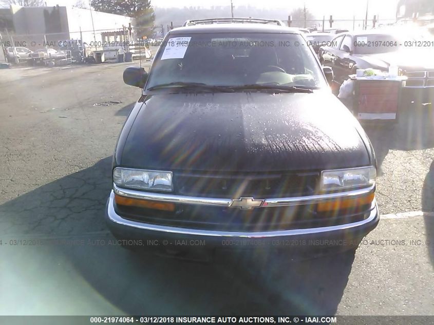 2000 Chevrolet Blazer VIN: 1GNDT13W3Y2265274 Lot: 21974064