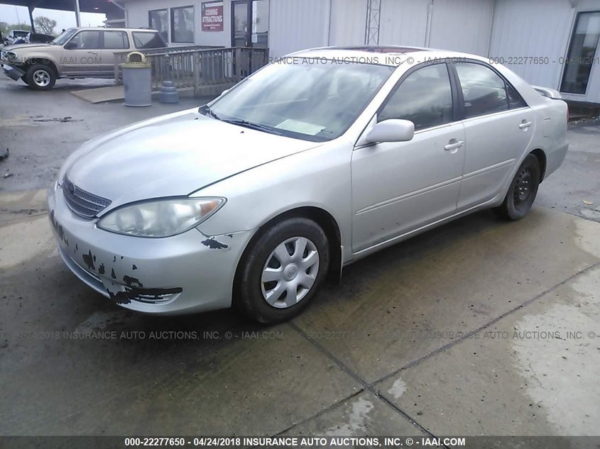 2004 Toyota Camry Le