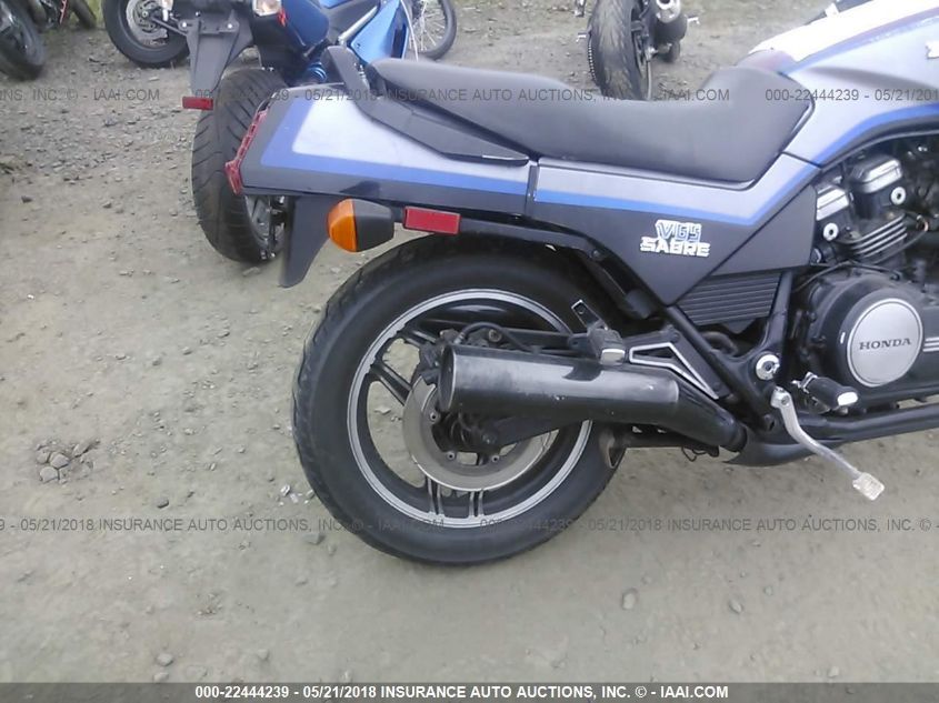 1985 Honda Vf1100 S VIN: 1HFSC1701FA102220 Lot: 22444239