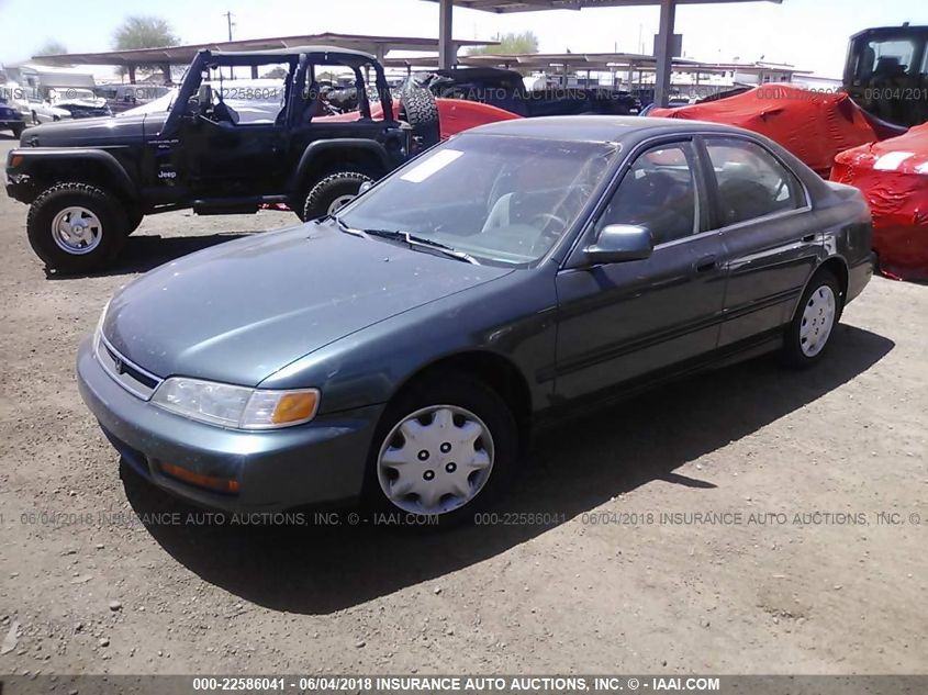 1997 Honda Accord Sdn Lx VIN: 1HGCD5631VA131618 Lot: 40957225