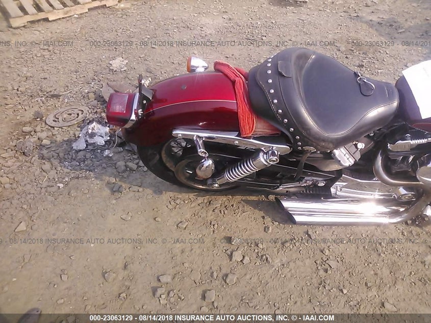 2008 Harley-Davidson Xl1200 C VIN: 1HD1CT3128K421427 Lot: 23063129