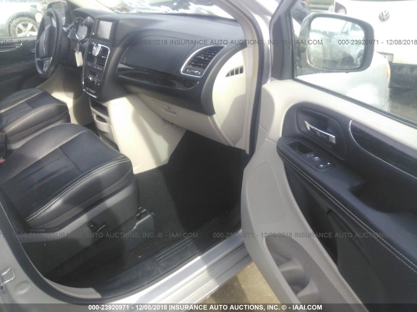 2C4RC1BG9CR188669 2012 CHRYSLER TOWN & COUNTRY photo no. 5