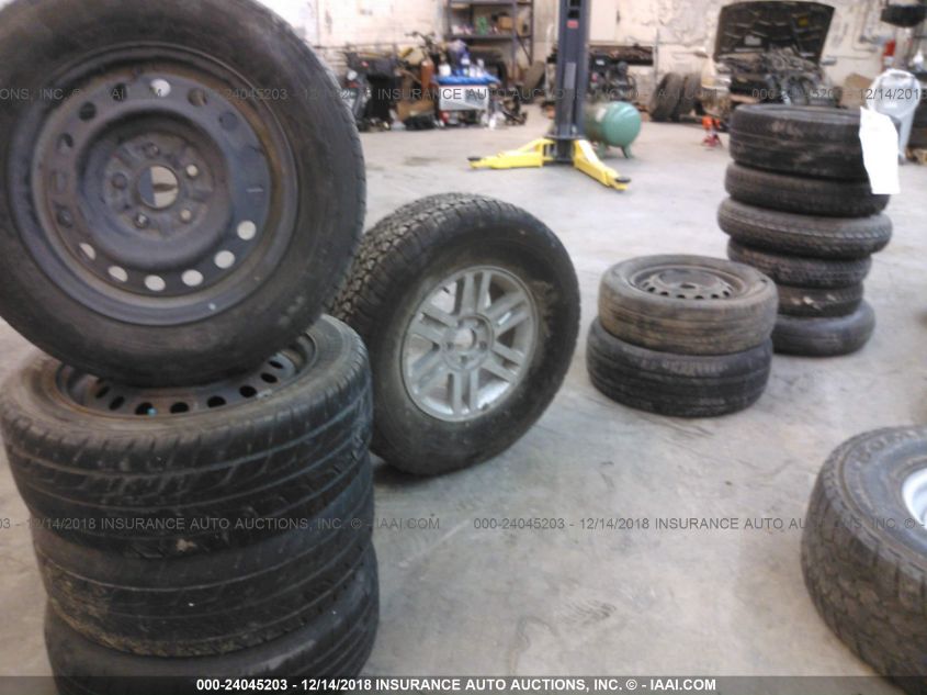 2018 Tires/Rims-33 Rims-2 VIN: MISC TIRES/RIMS Lot: 24045203