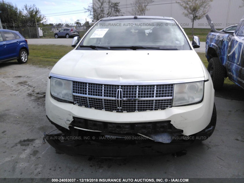 2008 Lincoln Mkx VIN: 2LMDU88C98BJ29898 Lot: 24053037