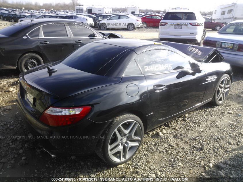 VIN WDDPK4HA9EF081717 2014 Mercedes-Benz SLK-Class,... no.4