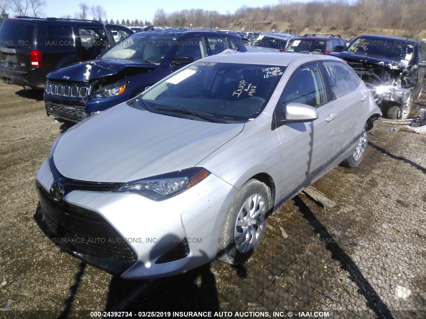 5YFBURHE8JP845137 2018 Toyota Corolla Le