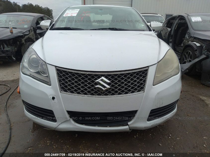 VIN JS2RE9A33D6100205 2013 Suzuki Kizashi, SE no.6