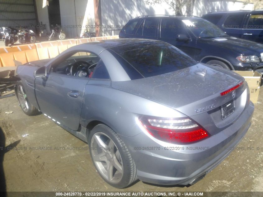 VIN WDDPK4HA3FF101980 2015 Mercedes-Benz SLK-Class,... no.3