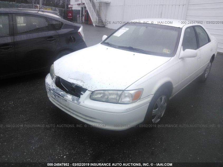 2000 Toyota Camry Le VIN: 4T1BG22K7YU982561 Lot: 24547952