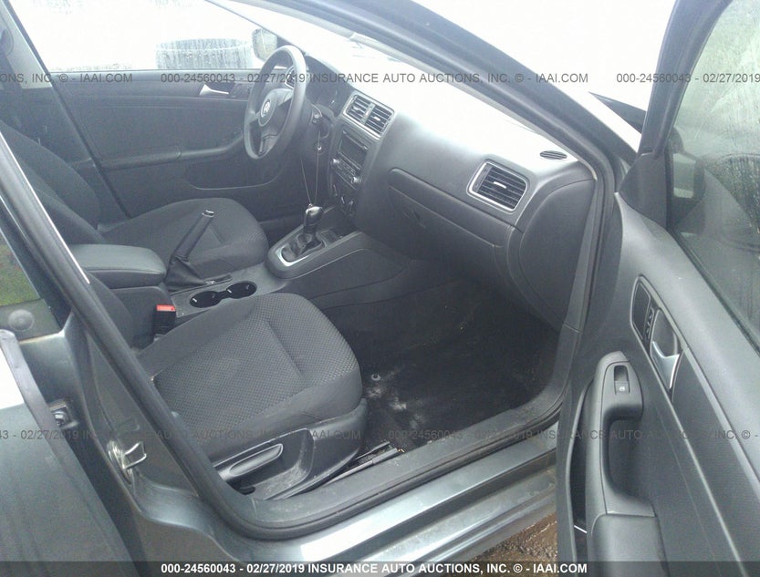 3VW2K7AJ0EM251086