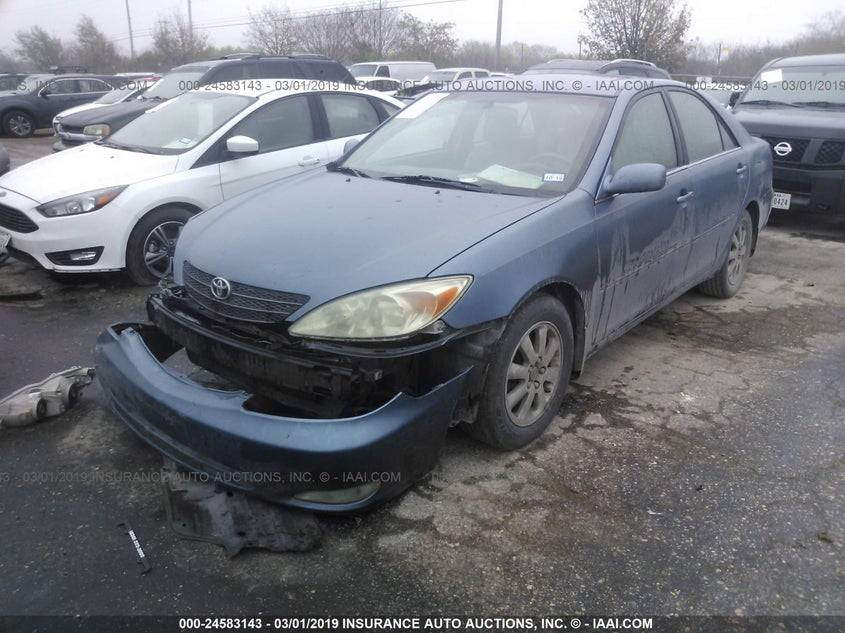 4T1BF32K23U556133 2003 TOYOTA CAMRY photo no. 2