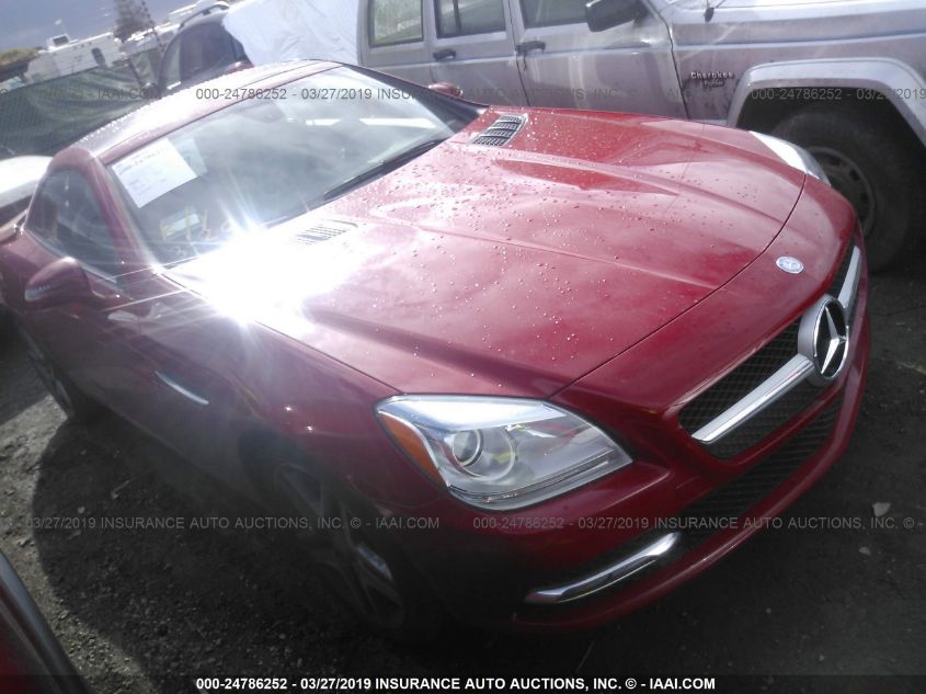 VIN WDDPK4HAXDF074161 2013 Mercedes-Benz SLK-Class,... no.1