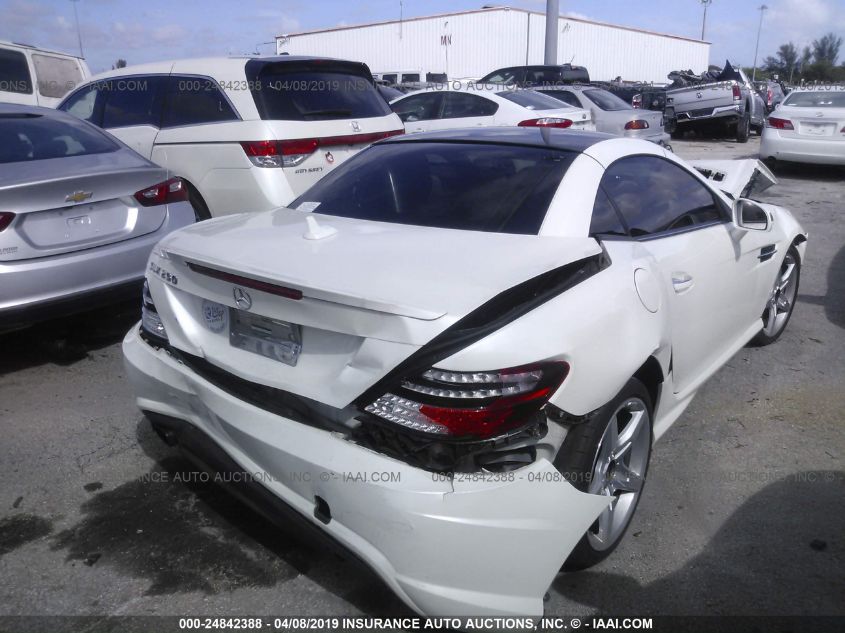 VIN WDDPK4HA7EF088066 2014 Mercedes-Benz SLK-Class,... no.4