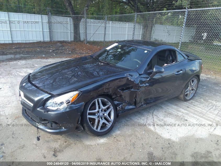 VIN WDDPK4HA7DF067863 2013 Mercedes-Benz SLK-Class,... no.2