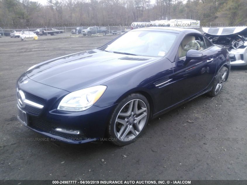 VIN WDDPK4HA3FF101445 2015 Mercedes-Benz SLK-Class,... no.2