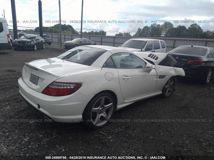 VIN WDDPK5HA5DF059749 2013 Mercedes-Benz SLK-Class,... no.4