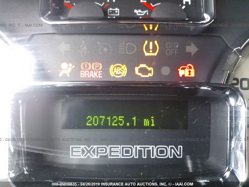 2007 Ford Expedition Eddie Bauer VIN: 1FMFU17537LA46156 Lot: 25016635