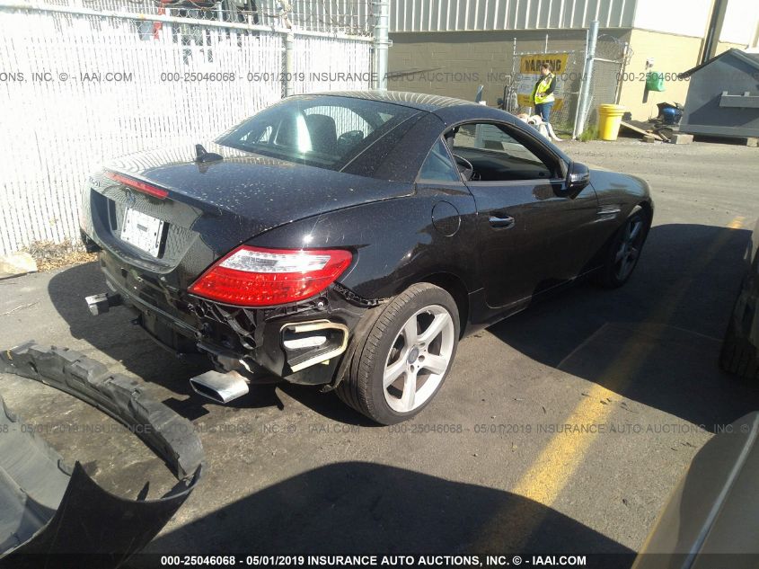 VIN WDDPK4HA5FF096863 2015 Mercedes-Benz SLK-Class,... no.4