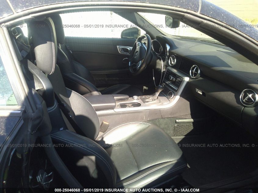 VIN WDDPK4HA5FF096863 2015 Mercedes-Benz SLK-Class,... no.5