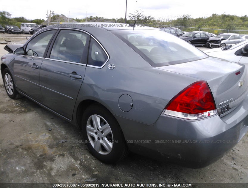 2G1WB58NX81290872
