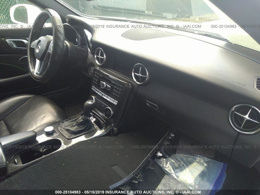 VIN WDDPK4HA8FF110769 2015 Mercedes-Benz SLK-Class,... no.5