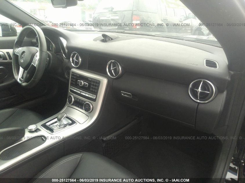 VIN WDDPK3JA9GF123794 2016 Mercedes-Benz SLK-Class,... no.5