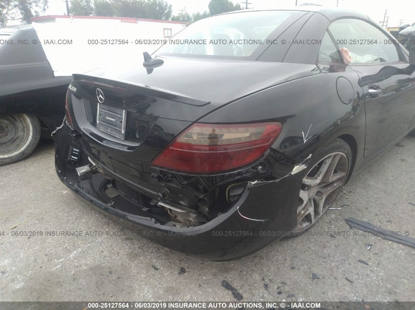 VIN WDDPK3JA9GF123794 2016 Mercedes-Benz SLK-Class,... no.6