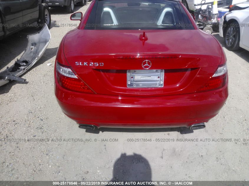 VIN WDDPK4HA8DF068276 2013 Mercedes-Benz SLK-Class,... no.8