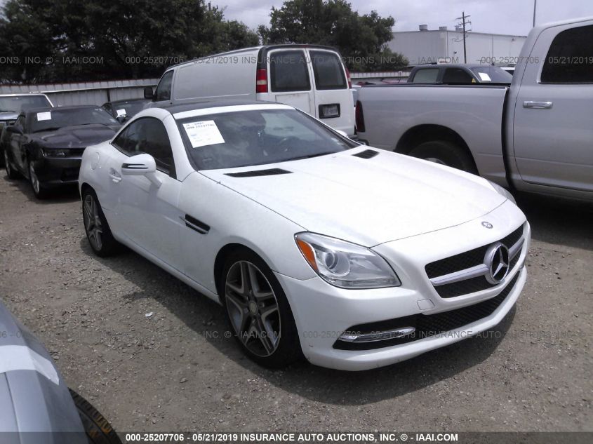 VIN WDDPK4HA5FF100782 2015 Mercedes-Benz SLK-Class,... no.1