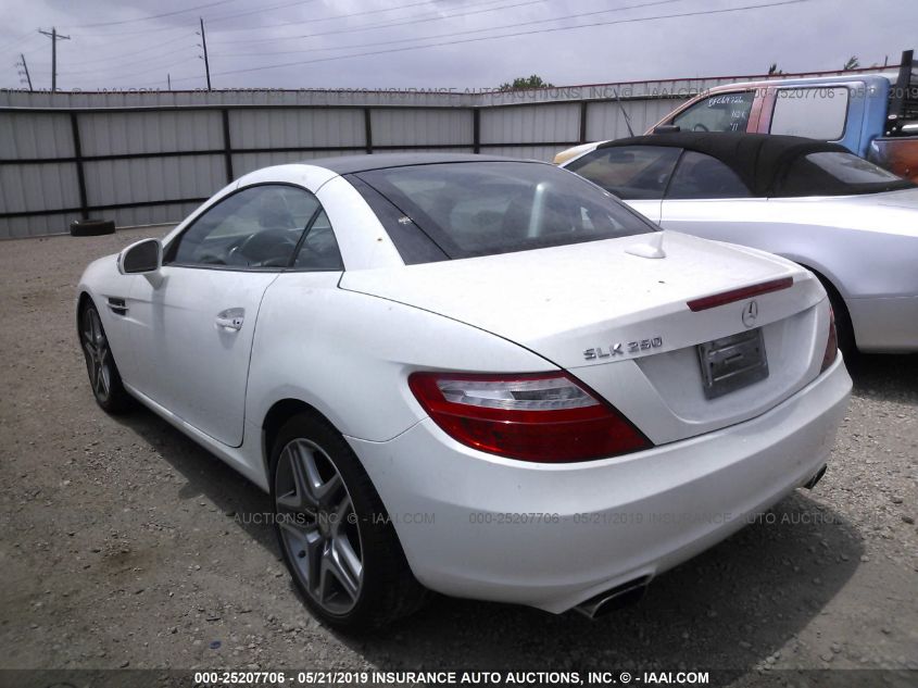 VIN WDDPK4HA5FF100782 2015 Mercedes-Benz SLK-Class,... no.3