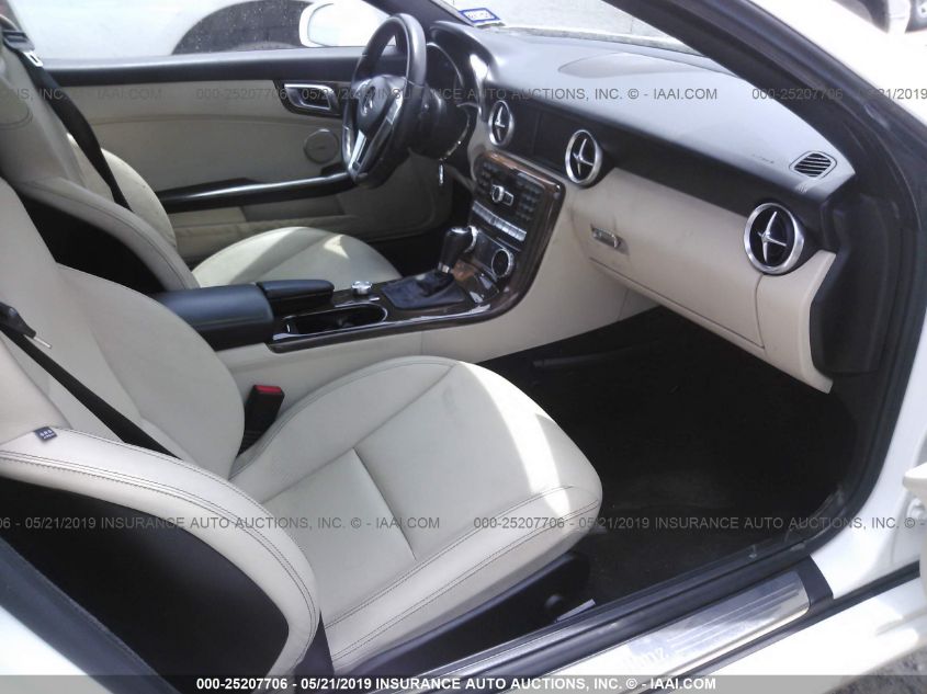 VIN WDDPK4HA5FF100782 2015 Mercedes-Benz SLK-Class,... no.5