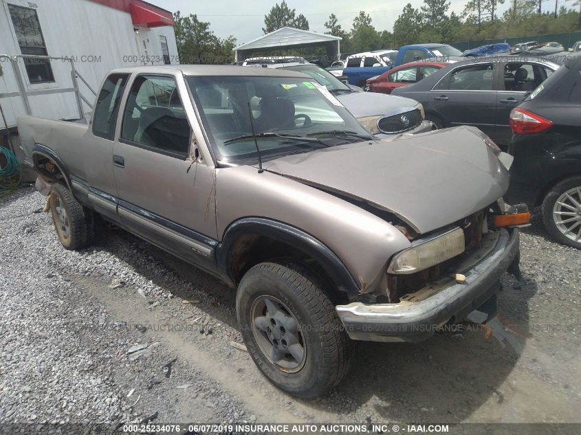 1998 Chevrolet S Truck S10 VIN: 1GCDT19XXW8155986 Lot: 25234076