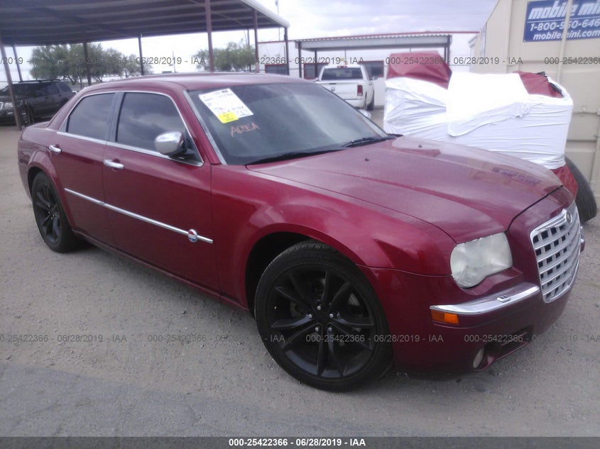 2006 Chrysler 300C red sedan gasoline 2C3KA63H56H426706 photo #1