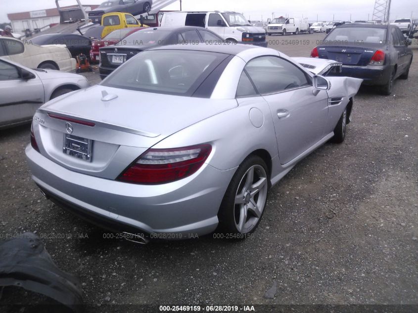 VIN WDDPK3JA1GF117410 2016 Mercedes-Benz SLK-Class,... no.4