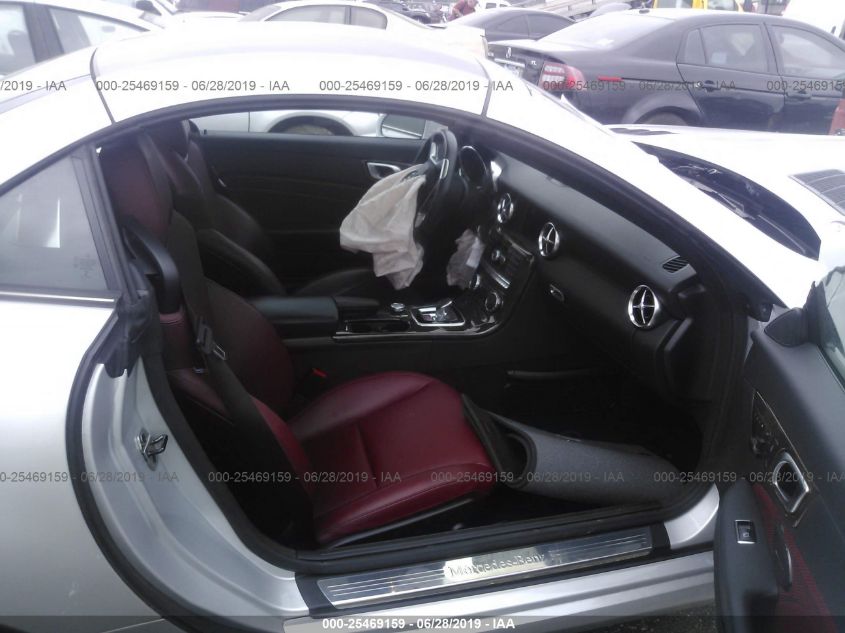 VIN WDDPK3JA1GF117410 2016 Mercedes-Benz SLK-Class,... no.5