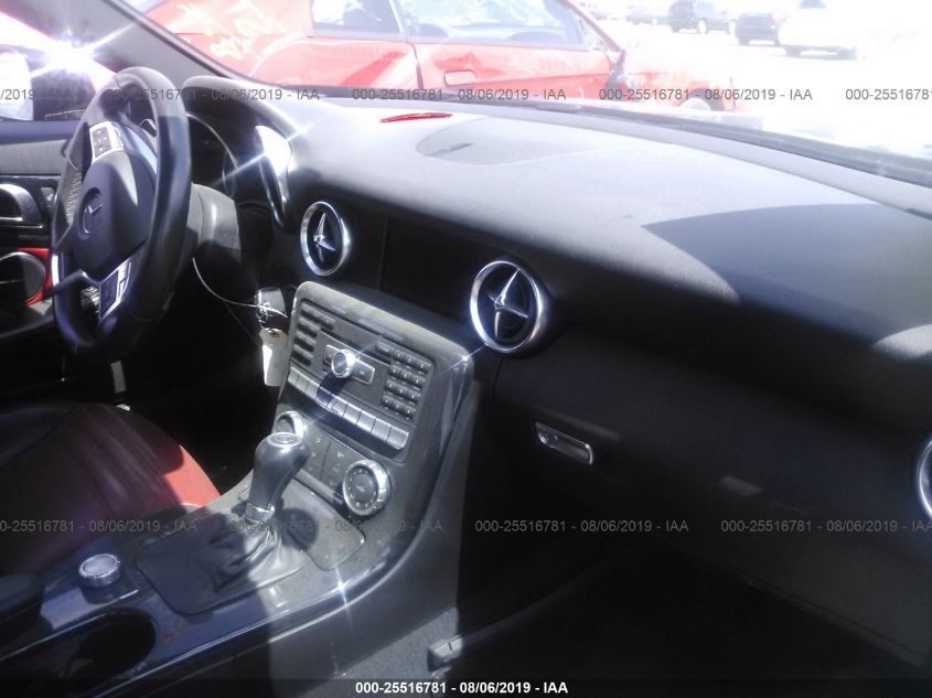 VIN WDDPK4HA4FF097907 2015 Mercedes-Benz SLK-Class,... no.5