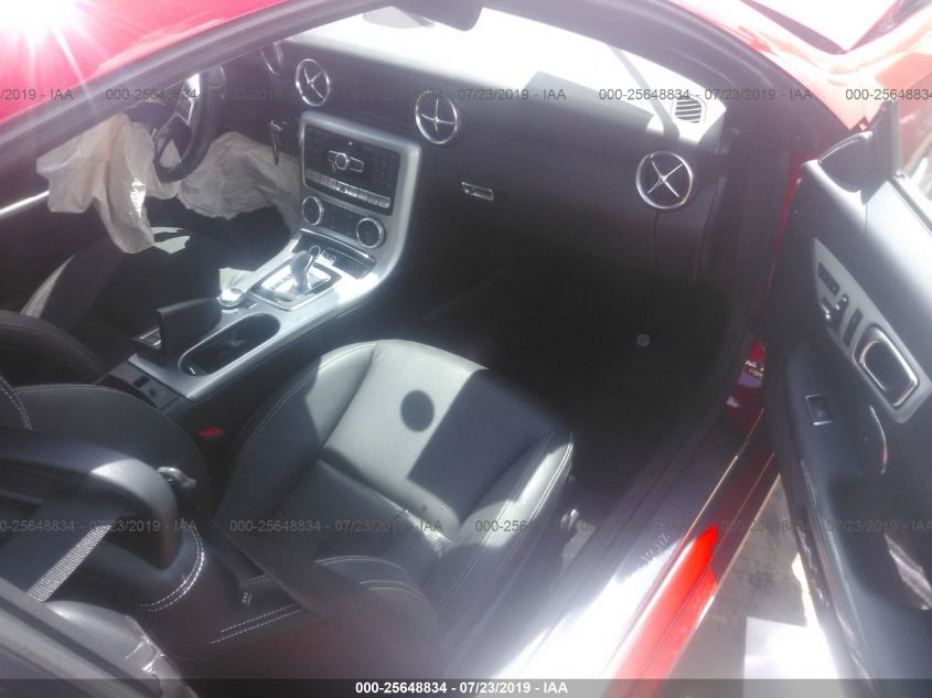 VIN WDDPK3JA6GF115667 2016 Mercedes-Benz SLK-Class,... no.5